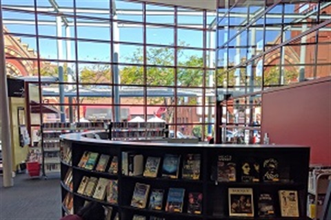 Footscray Library Reception Desk Image